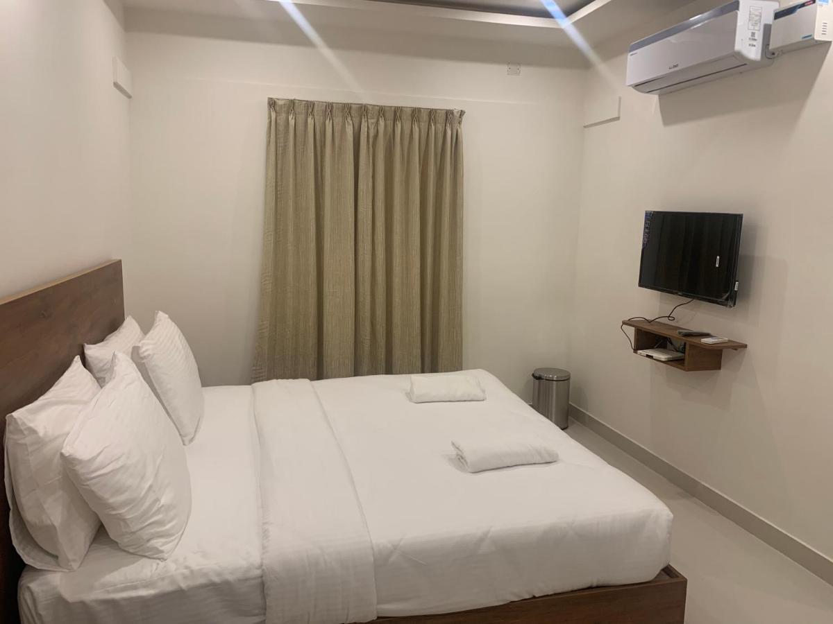 Hotel Airport City Dod Jala Exterior foto