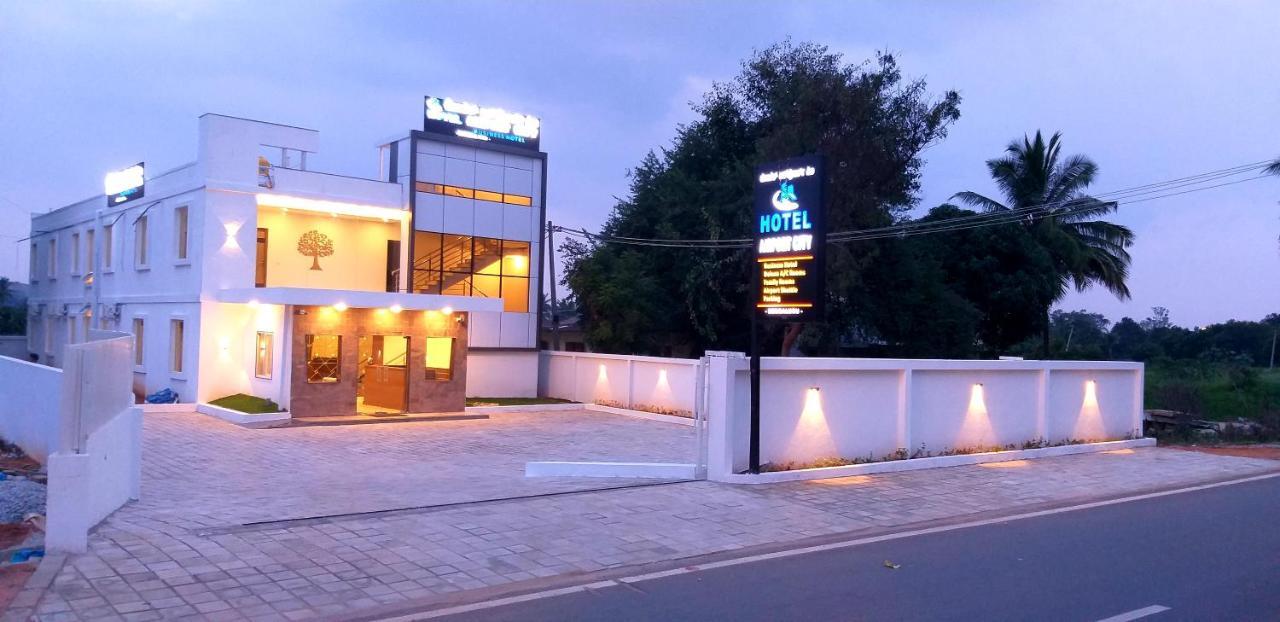 Hotel Airport City Dod Jala Exterior foto